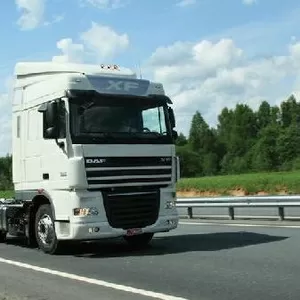 Седельный тягач DAF FT XF105.410 Space Cab 2011г./