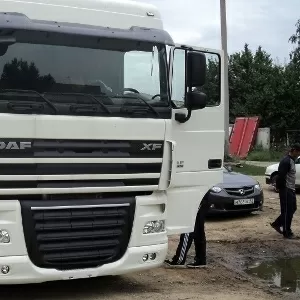 Тягач DAF FT XF105.410