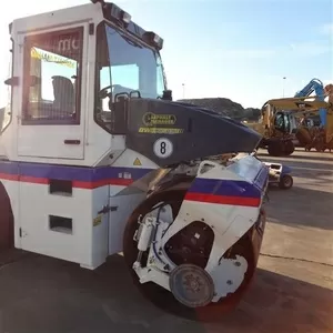 Тандемный каток Bomag BW 174 AD-2