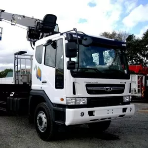 грузовик Daewoo 6x4 с крановой установкой Hiab 190T