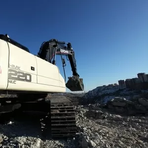 Гусеничный экскаватор Hidromek HMK 220NLC (в габарите).