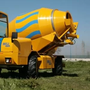 Самозагружающийся бетонносмеситель  DAVINO RUNNER 560.2