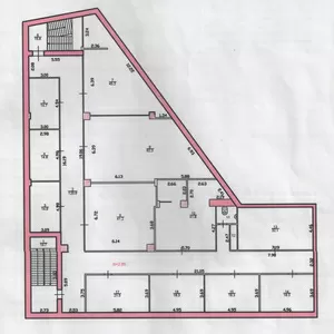 Торговая площпдь 470 кв.м. в торговом центре. 2 этаж., 