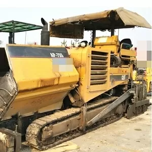 Асфальтоукладчик Caterpillar AP-755