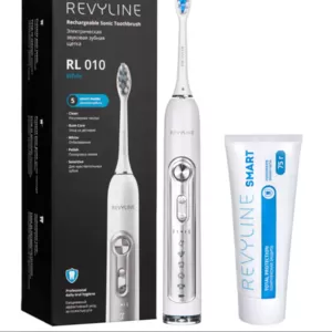 Набор зубная щетка Revyline RL010 White и паста Smart