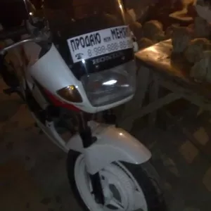 Срочно продам HONDA VT250F