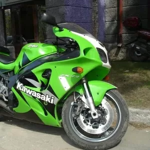 Продам Зиксер ZX7R 750