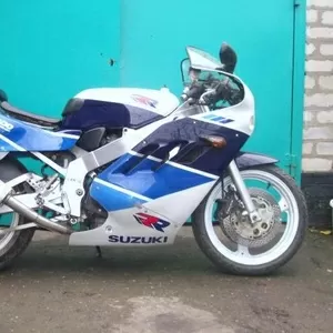 Продам SUZUKI GSX 400R 