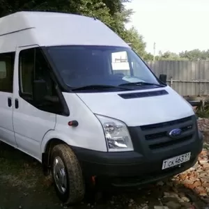 Ford-Transit-Jumba