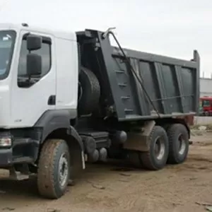 Cамосвал Renault KERAX 380 6х4 с кузовом «Бецема» 