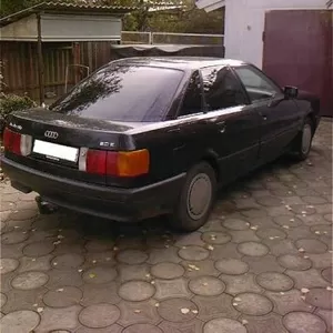 Продаётся AUDI 80 b3