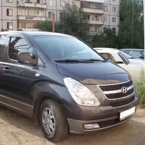 Hyundai H-1,  микроавтобус 8 мест 2008 г. в максимальной комплектации,  