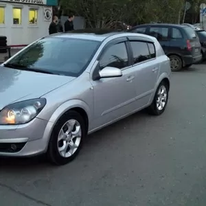 Продаю Opel Astra 2006 год ,  1, 6 АКПП  —