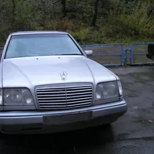 Продаю автомобиль Mercedes 280