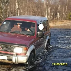 Продам автомобиль Mitsubishi Pajero1992